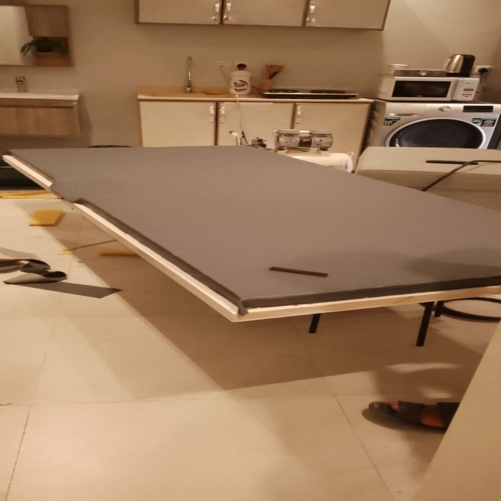 عازل صوت للباب الخشب القطيف